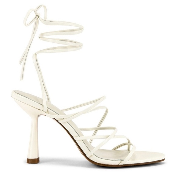 REVOLVE LPA Basile Heel in Bone White 🤍 - Picture 3 of 6